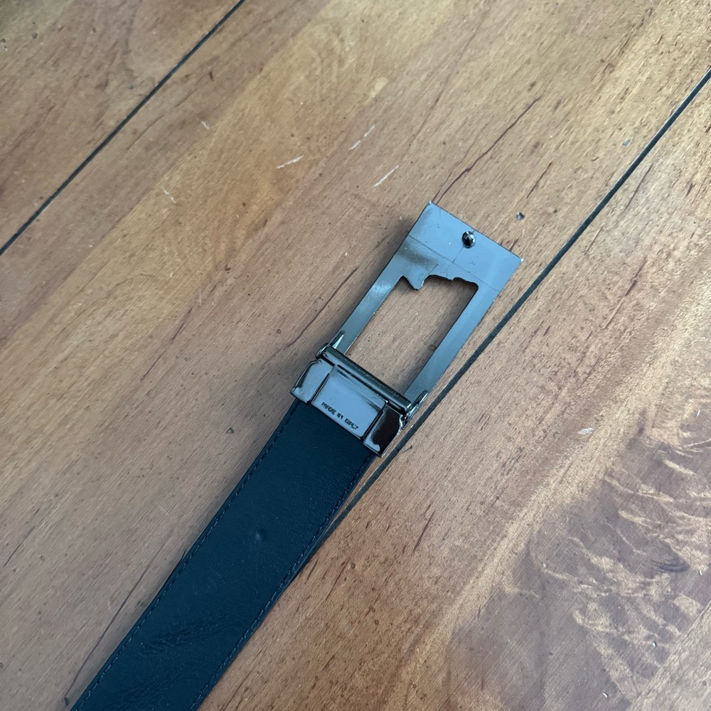 Versace Medusa Cut Out Belt - Picture 7 of 7